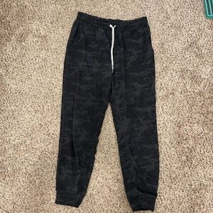 Vuori camo joggers